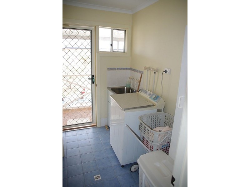 12 Quintrell Street, Moonta Bay SA 5558