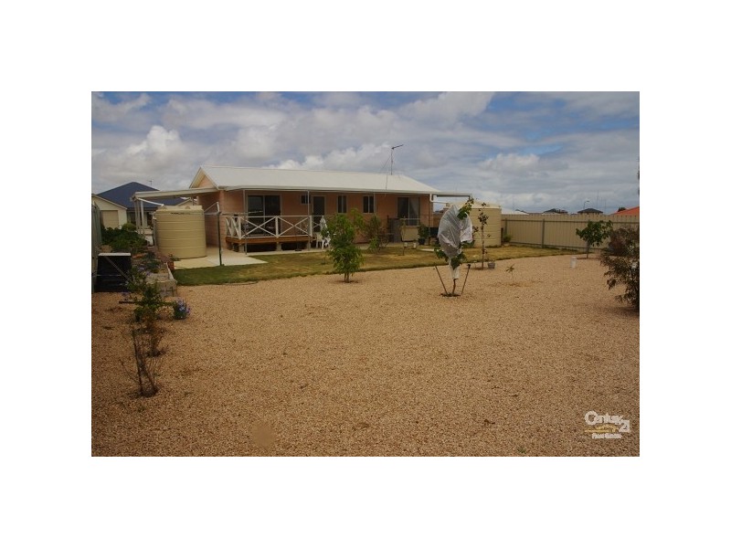 12 Quintrell Street, Moonta Bay SA 5558