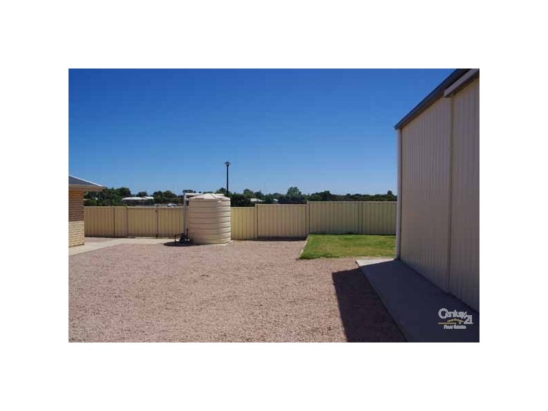 14 Woodward Street, Moonta Bay SA 5558