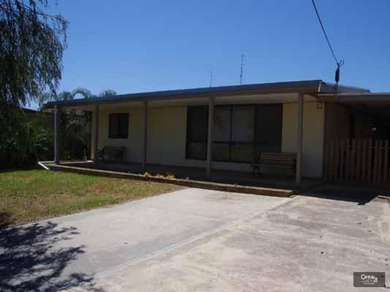 9 Pattison Cres, Moonta Bay SA 5558