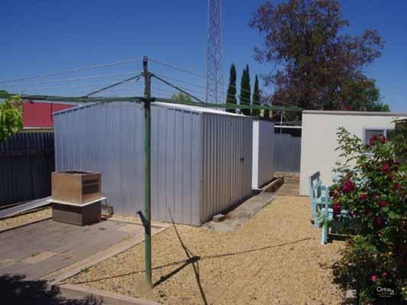 9 Pattison Cres, Moonta Bay SA 5558