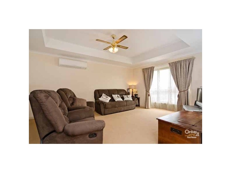 11 Seaview Road, Moonta Bay SA 5558