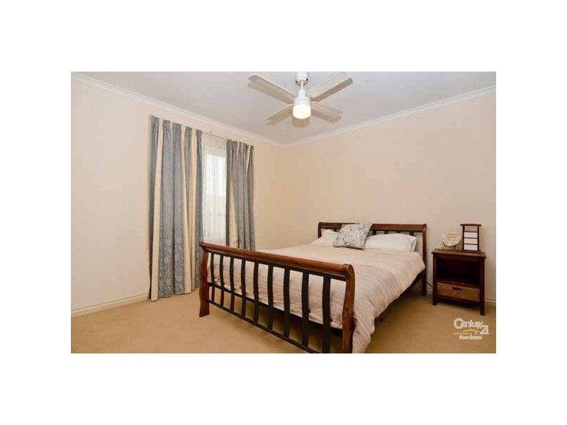11 Seaview Road, Moonta Bay SA 5558