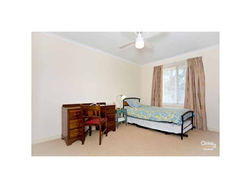 11 Seaview Road, Moonta Bay SA 5558