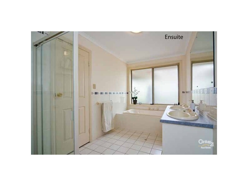11 Seaview Road, Moonta Bay SA 5558