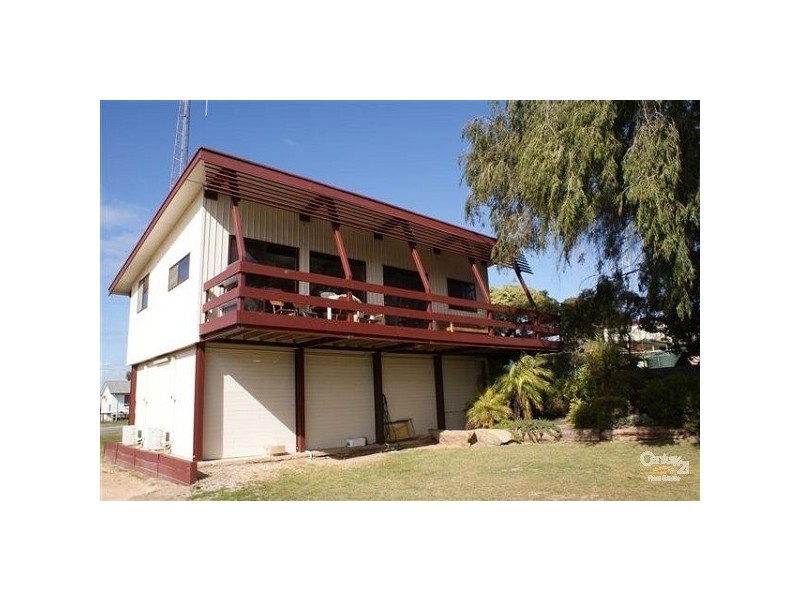 35 Snell Avenue, Port Hughes SA 5558