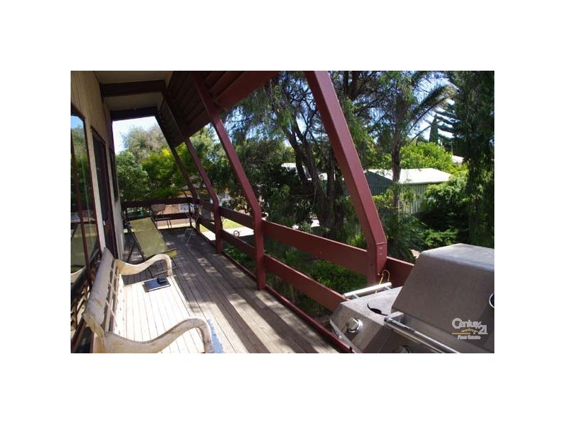 35 Snell Avenue, Port Hughes SA 5558