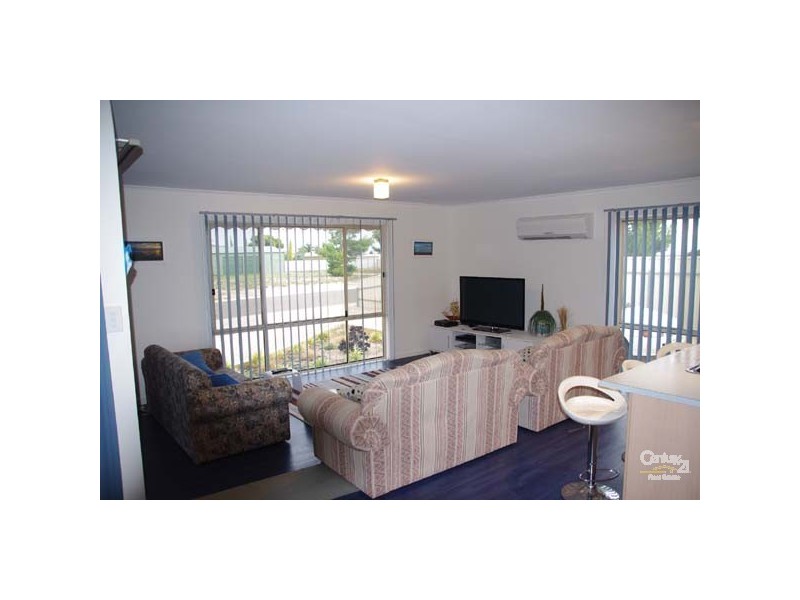 36 Lyndon Ave, Moonta Bay SA 5558