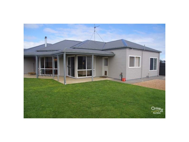 10 Hall Way, Moonta Bay SA 5558