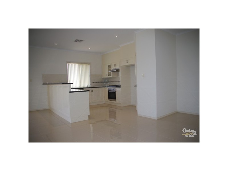 5 Cutter Drive, Wallaroo SA 5556