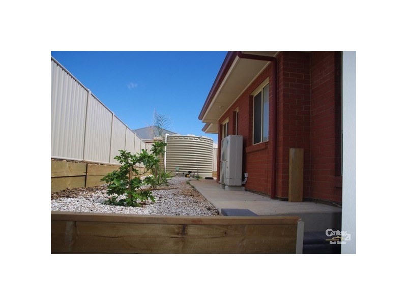 5 Cutter Drive, Wallaroo SA 5556