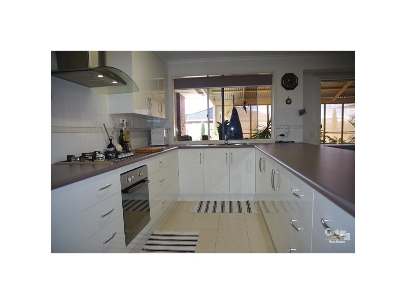 7 Quintrell Street, Moonta Bay SA 5558