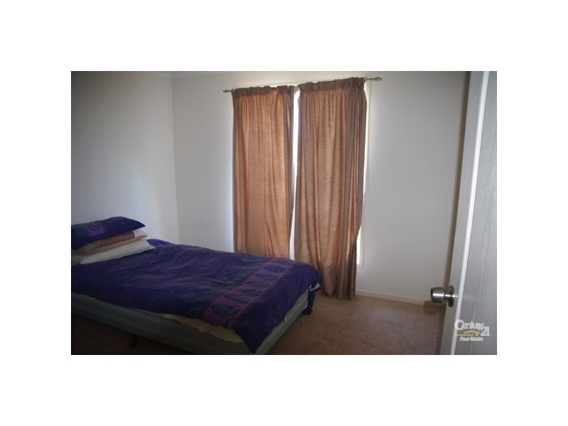 33 Stocker Street, Moonta Bay SA 5558