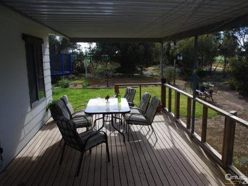 16-18 Muddy Lane, Moonta SA 5558