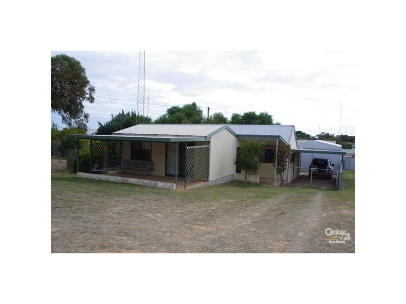 19 Hughes Avenue, Moonta Bay SA 5558