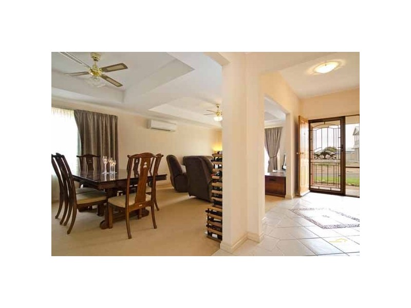 11 seaview road, Moonta Bay SA 5558