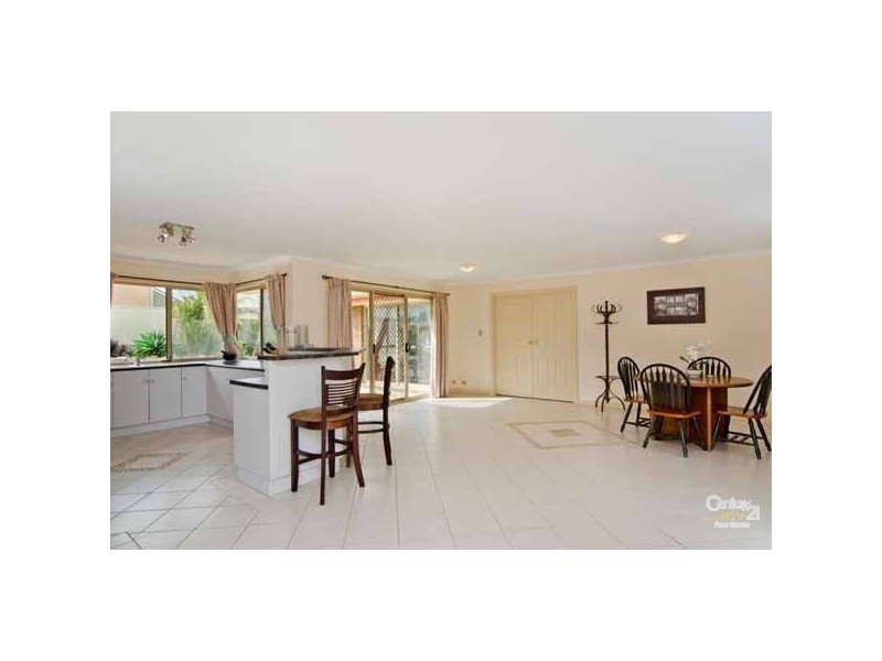 11 seaview road, Moonta Bay SA 5558