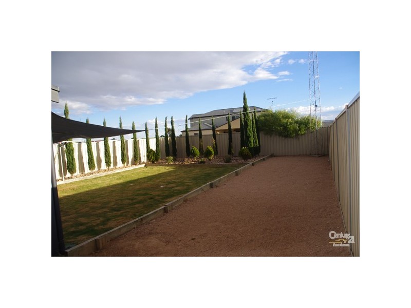 11 Hall Way, Moonta Bay SA 5558