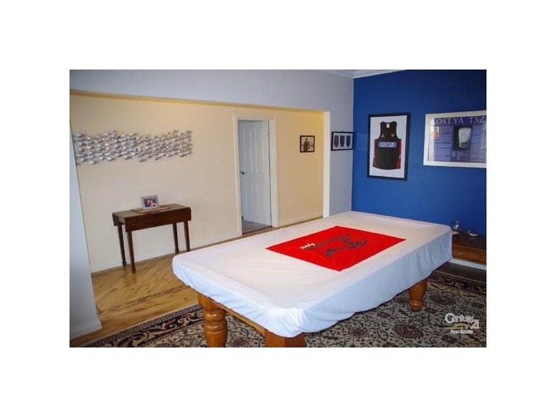 10 Hall Way, Moonta Bay SA 5558