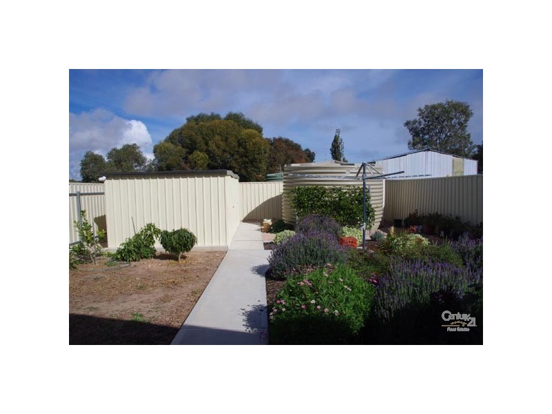 8 Maria Court, Moonta SA 5558