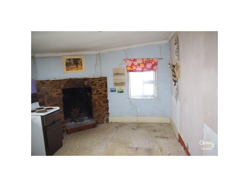 51 Kadina Road, Moonta SA 5558