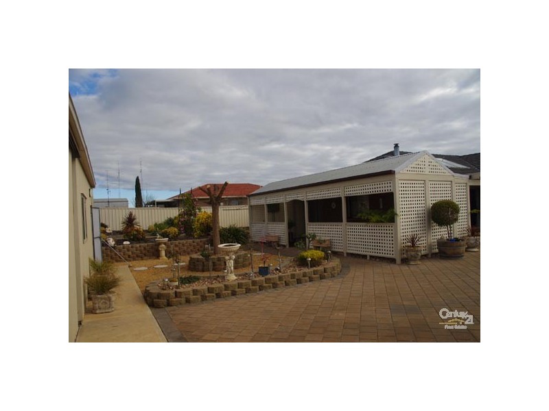 30 Highview Grove, Moonta Bay SA 5558