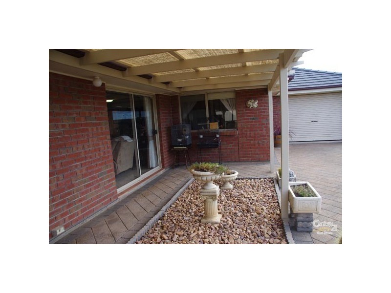 30 Highview Grove, Moonta Bay SA 5558