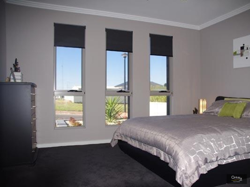 7 Oates Street, Port Hughes SA 5558