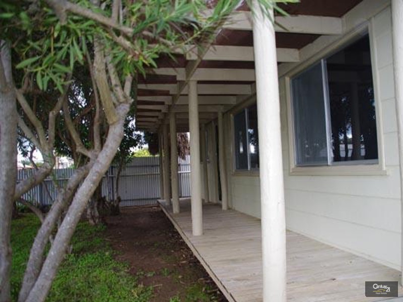 24 Trelawney Street, Moonta Bay SA 5558