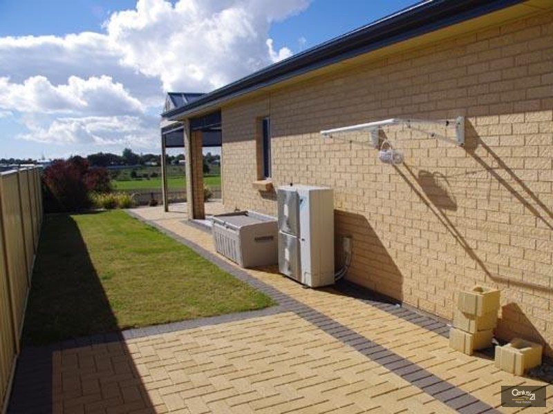 5 Ford Street, Port Hughes SA 5558