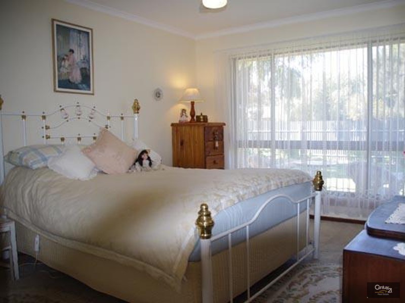 8 Frances Terrace, Moonta SA 5558