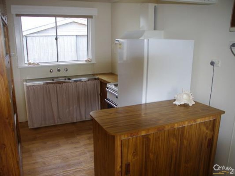 10 Uffindell Street, Port Hughes SA 5558