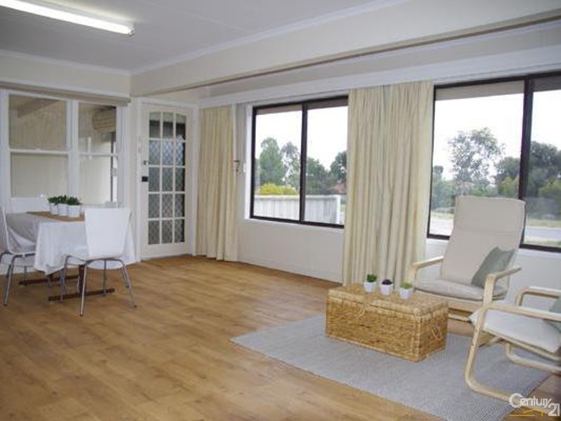 10 Uffindell Street, Port Hughes SA 5558