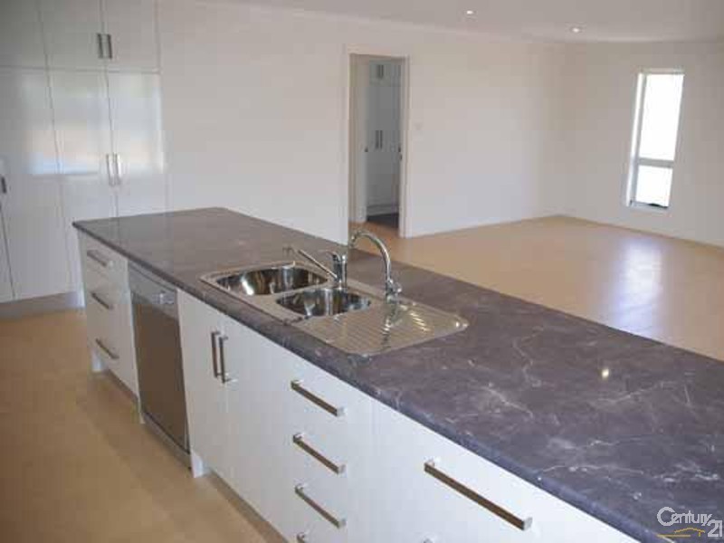 8 Stephens Place, Kadina SA 5554