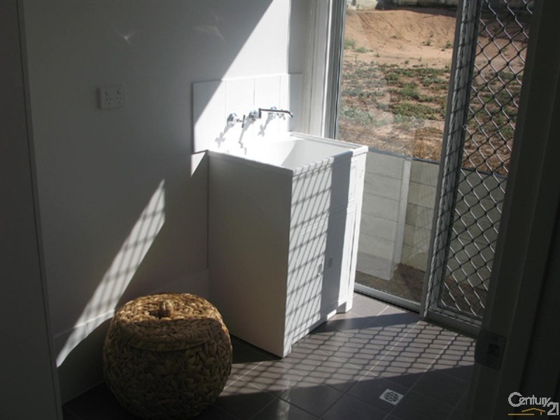 3  Chapple Street, Moonta Bay SA 5558