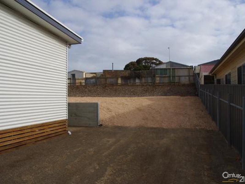 3  Chapple Street, Moonta Bay SA 5558