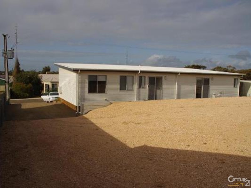 3  Chapple Street, Moonta Bay SA 5558