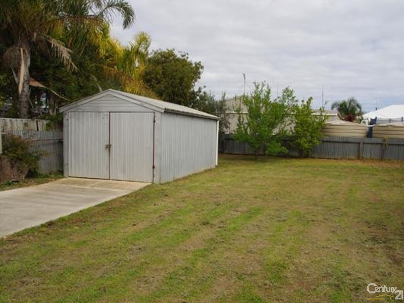 20 Monmouth Street, Moonta Bay SA 5558