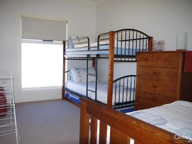 25 Richards Terrace, Port Hughes SA 5558