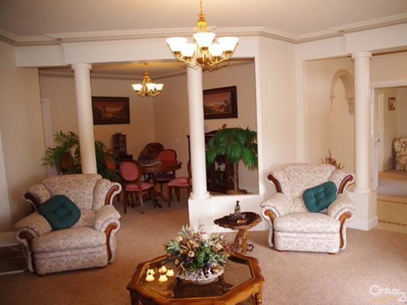 8 Westside Avenue, Moonta Bay SA 5558