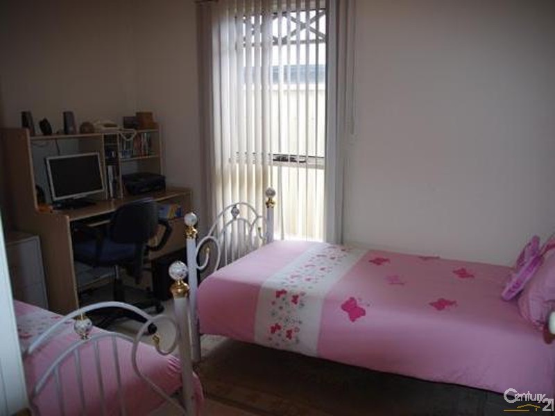 8 Westside Avenue, Moonta Bay SA 5558