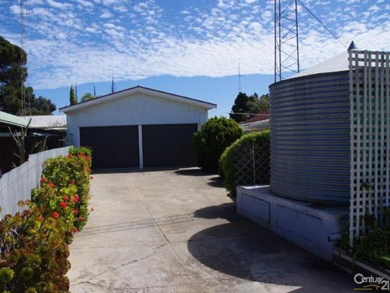 143  Bay Road, Moonta Bay SA 5558