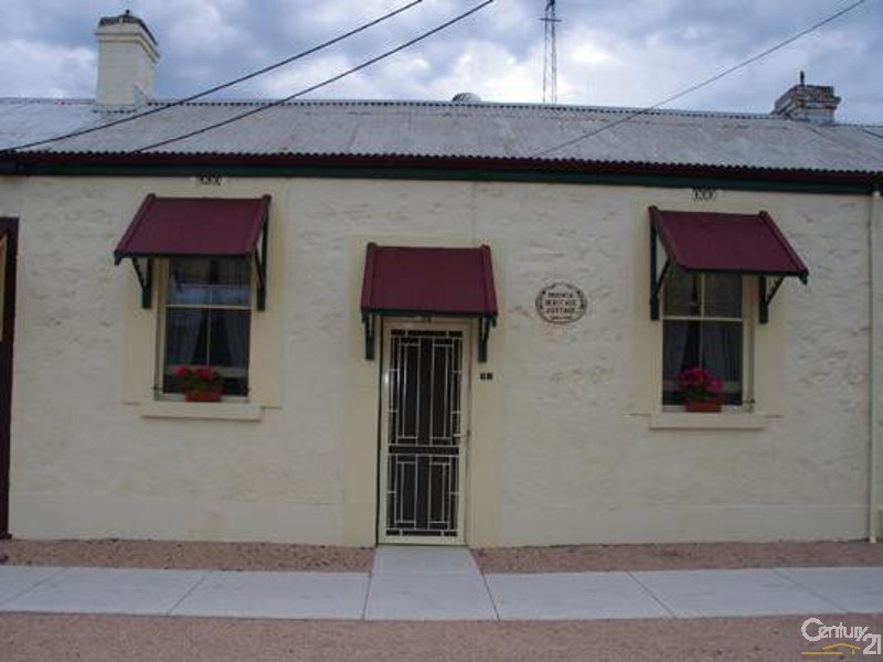 74 George Street, Moonta SA 5558