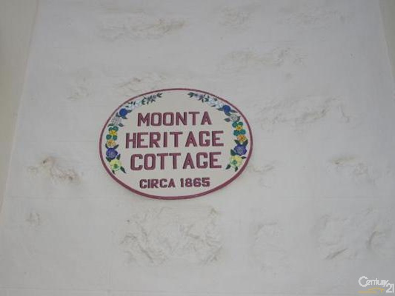 74 George Street, Moonta SA 5558