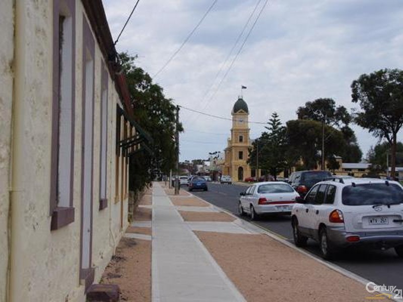 74 George Street, Moonta SA 5558