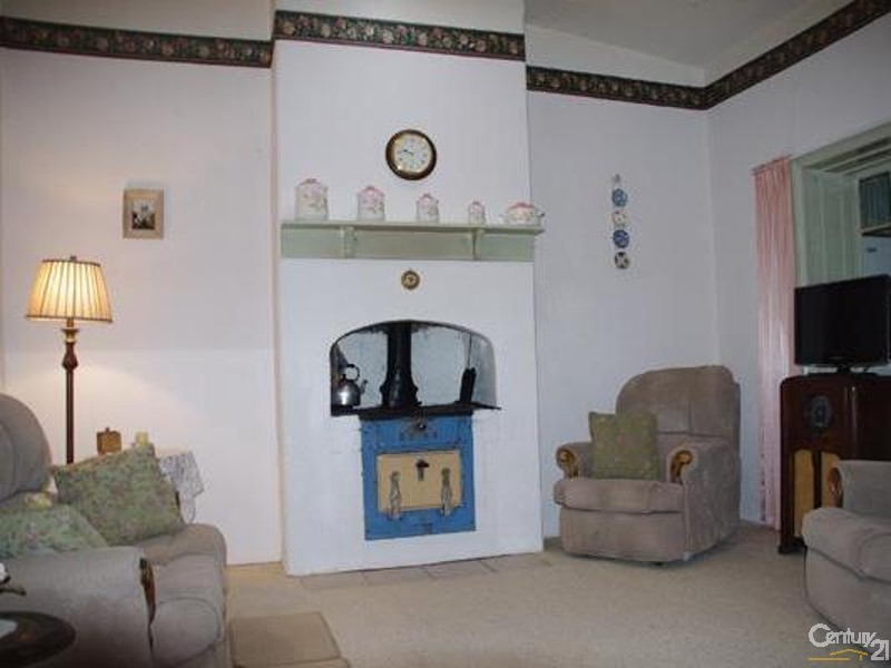 74 George Street, Moonta SA 5558