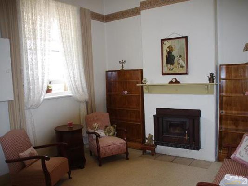 74 George Street, Moonta SA 5558