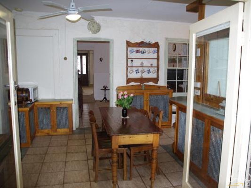 74 George Street, Moonta SA 5558