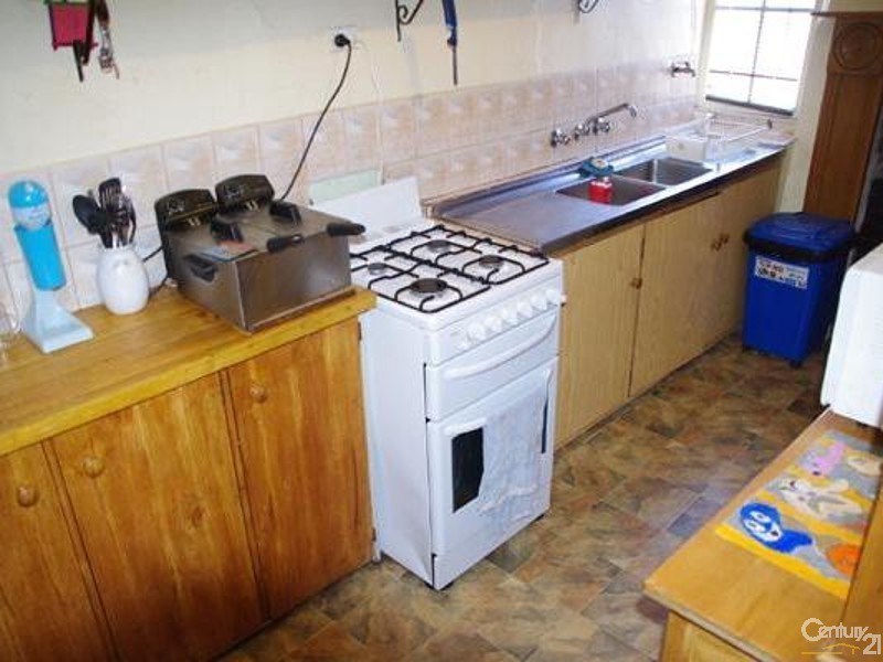 24a Kadina Road, Moonta SA 5558