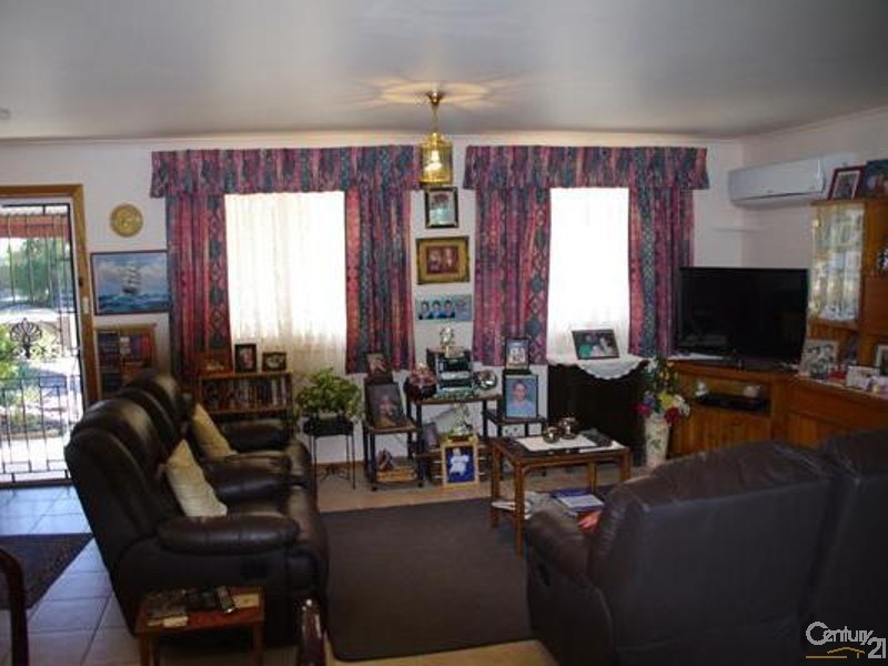 1 Playtime Parade, Moonta Bay SA 5558